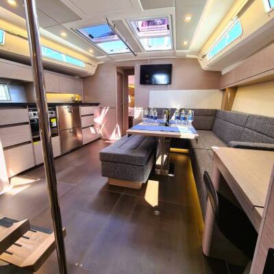 Hanse 508 Sailing Yacht for sale in Sibenik