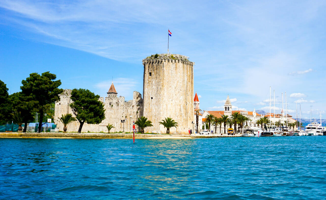 Trogir – a charming Mediterranean town with narrow streets and a UNESCO-protected old town.