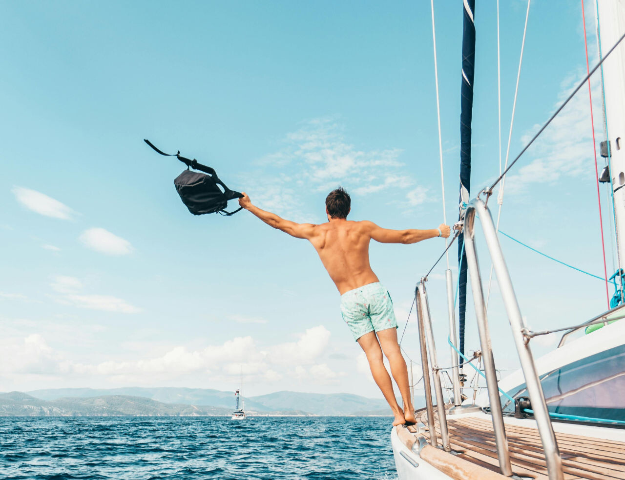 Your Hassle-Free Sailing Adventure Awaits with a Skipper on Board