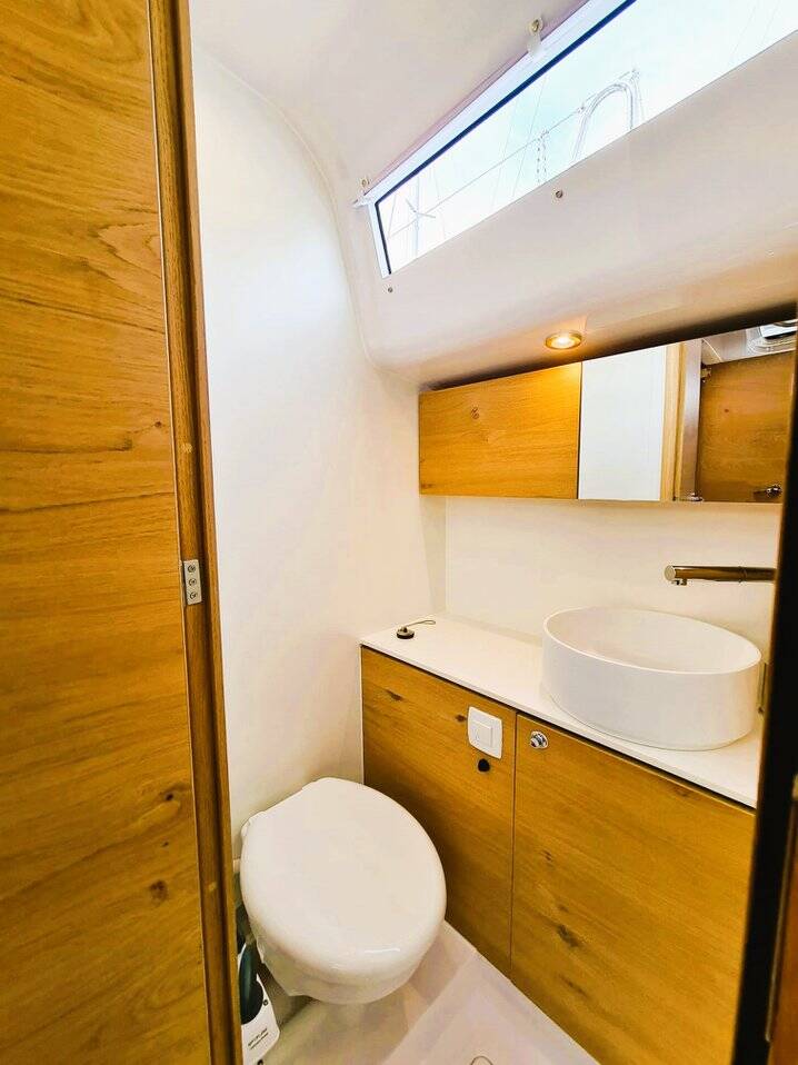 Elan Impression 45 First Edition