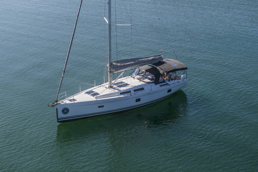 Hanse 458 Big Blue